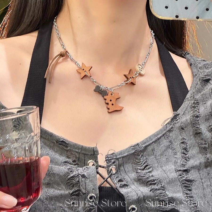 复古小狗～木质项链配饰女小众设计高级感锁骨链颈链毛衣卫衣链