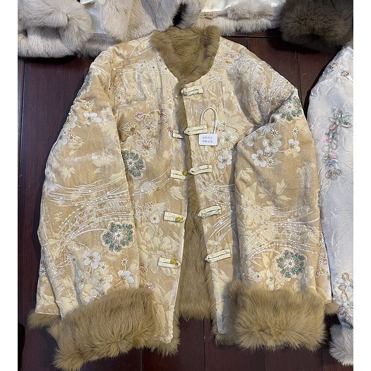 双面穿皮草外套 兔毛重工钉珠刺绣丝绒加厚新中式国风上衣女,女装/女士精品,皮草,淘宝优惠券,粉丝福利购,淘宝优惠卷