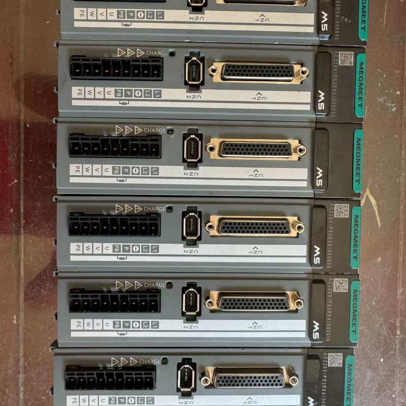 麦格米特伺服驱动器M5-PS2R8A， 400w现货6台全新二手都有现货
