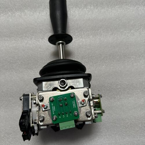 麦基嘉操作手柄SFCP22AC-5K全新二手都有现货