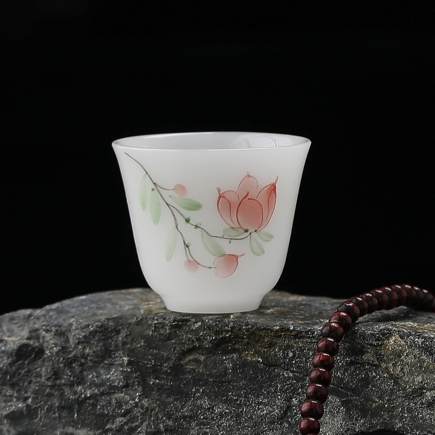 40ml手绘玉兰花釉下彩小茶杯潮汕功夫茶茶具冰种璞玉瓷高档品茗杯,餐饮具,茶杯,淘宝优惠券,粉丝福利购,淘宝优惠卷