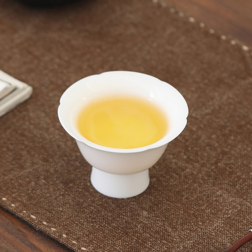40ml羊脂玉瓷高脚花瓣杯白瓷茶杯