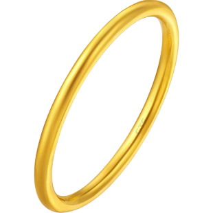 周大福简约素圈泥鳅背足金黄金戒指计价情侣婚戒EOF1