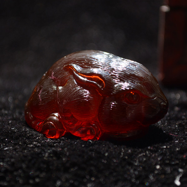 【齐翔珠宝】缅甸纯天然琥珀 血珀 生肖 兔 吊坠 挂件 1570#