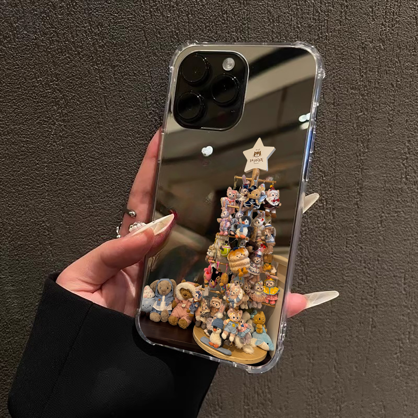 公仔圣诞树苹果适用iPhone17苹果15手机壳16ProMax荣耀90KT猫可爱14华为Mate镜面子P80女oppo玲娜贝儿小米viv