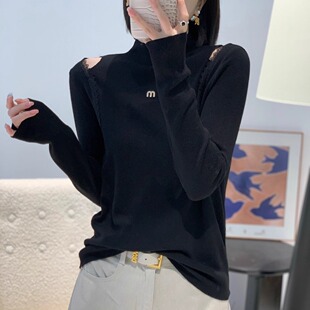 2025秋新款漂亮高级设计感漏肩性感超细羊毛针织衫女人味长袖上衣