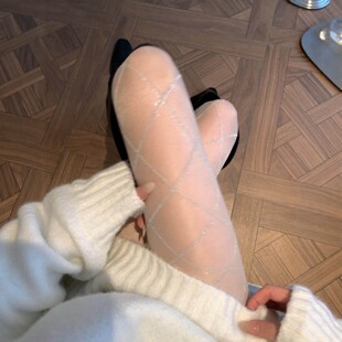 新年战袜就位！珠光银丝~好闪的银线啊！秋冬银线灰丝配靴子丝袜\