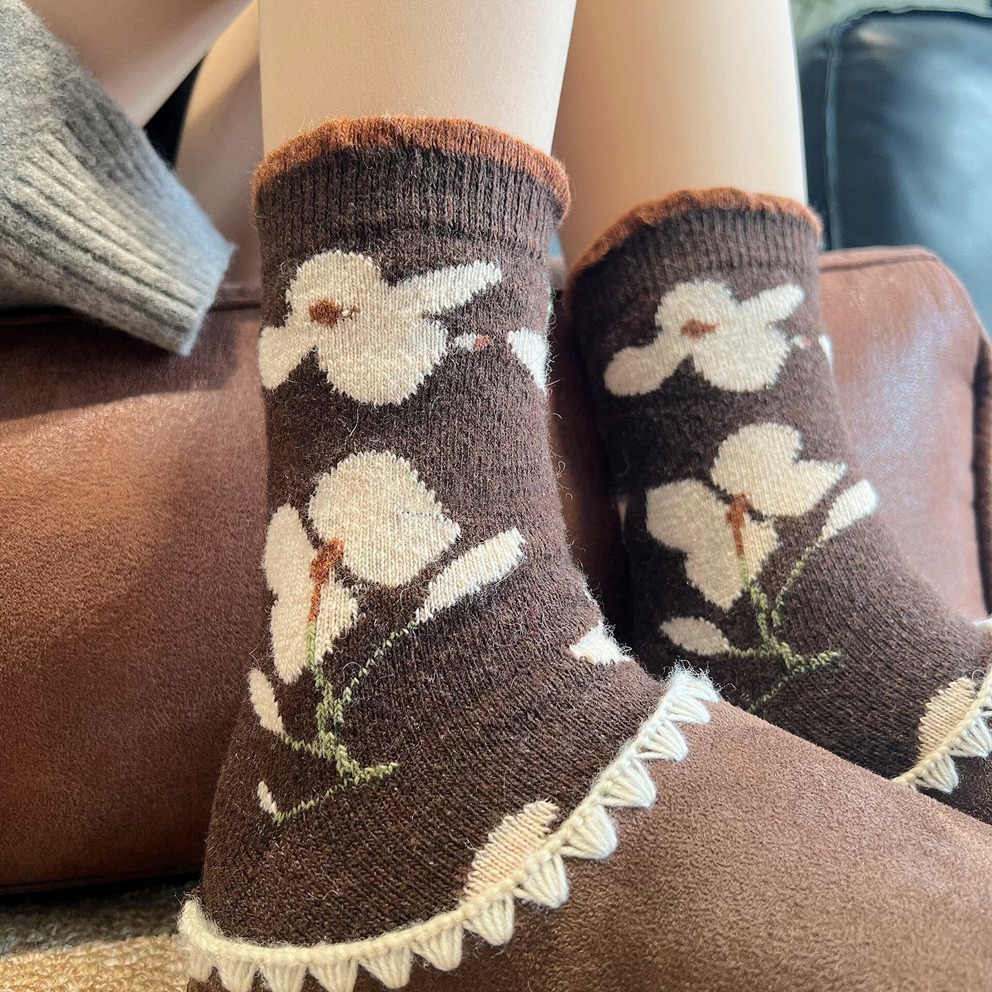 咖色的小花袜袜~冬厚复古又温暖~