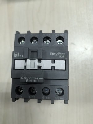 交流接触器LC1N3201F5N110V15KW