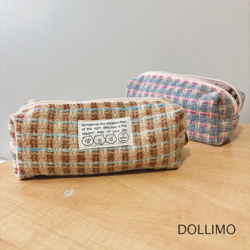 Dollimo  可爱栗子大容量复古笔袋 绒感毛呢格子美拉德手作可爱少女心文具袋 ins风铅笔袋笔盒文具盒笔袋