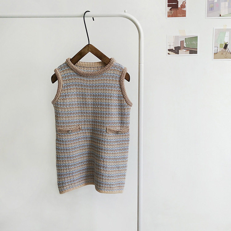 2025新款宝宝小香风背心裙 女童毛线裙秋冬百搭气质款连衣裙