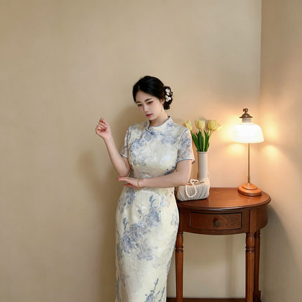 云染【自制款】天青烟雨蓝色青花瓷晕染提花旗袍大码胖mm温柔长裙