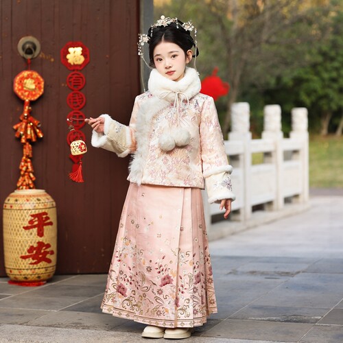 女童汉服冬款加绒加厚新中式马面裙套装超仙拜年服国风唐装新年装