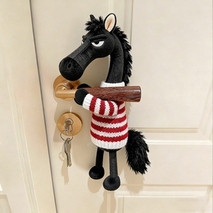 马年吉祥物新款小马玩偶挂件门把手保护套房间吊灯新年氛围感装饰