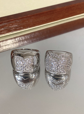 中古老花满钻四叶草925银镀金镶嵌莫桑钻戒指指环复古风格