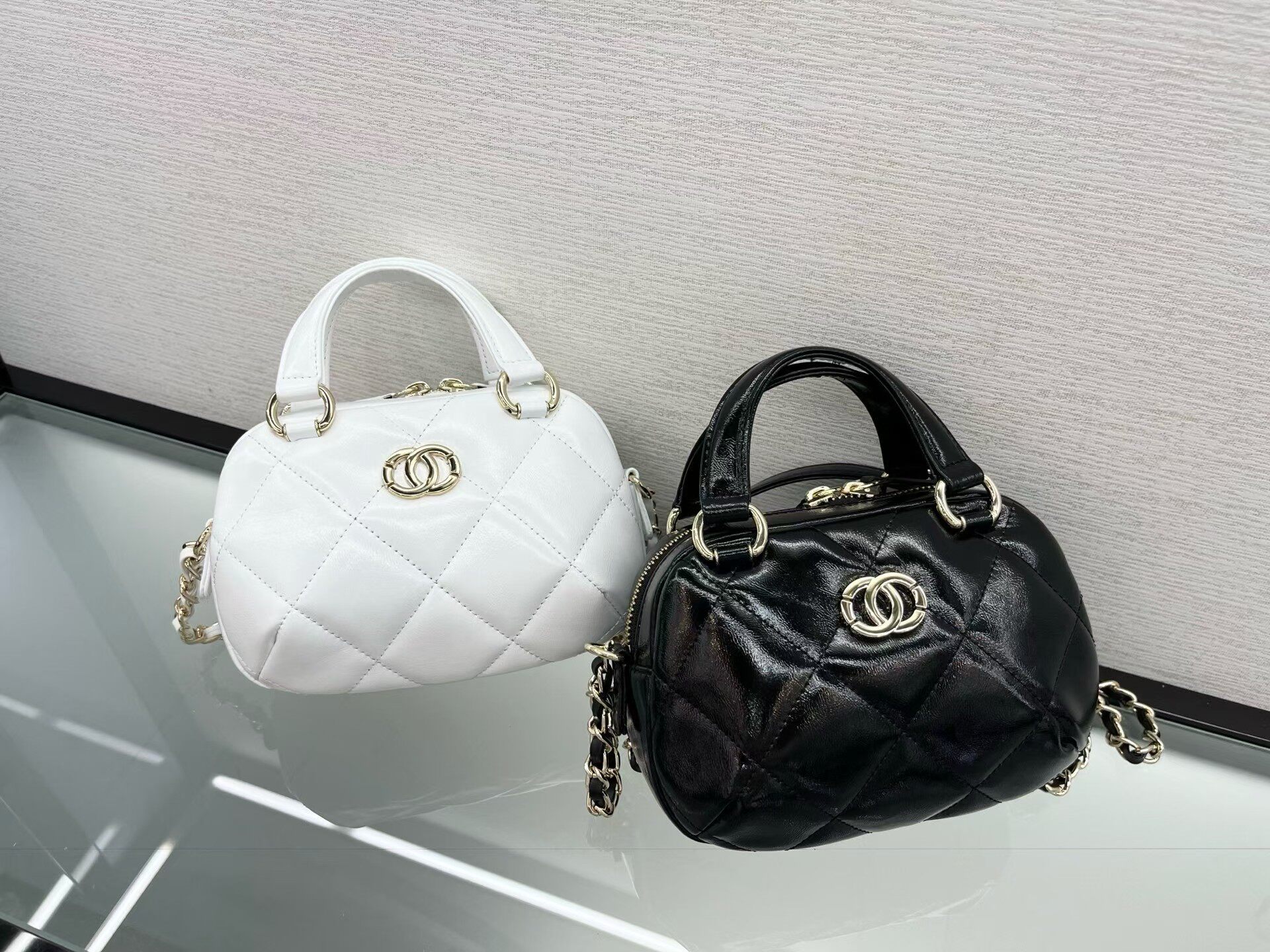 25漆皮贝壳包新款油蜡皮菱格保龄球包女百搭链条包高级质感手提包