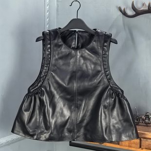 2026春季新款真皮绵羊皮马夹女短款圆领无袖背心宽松娃娃款上衣