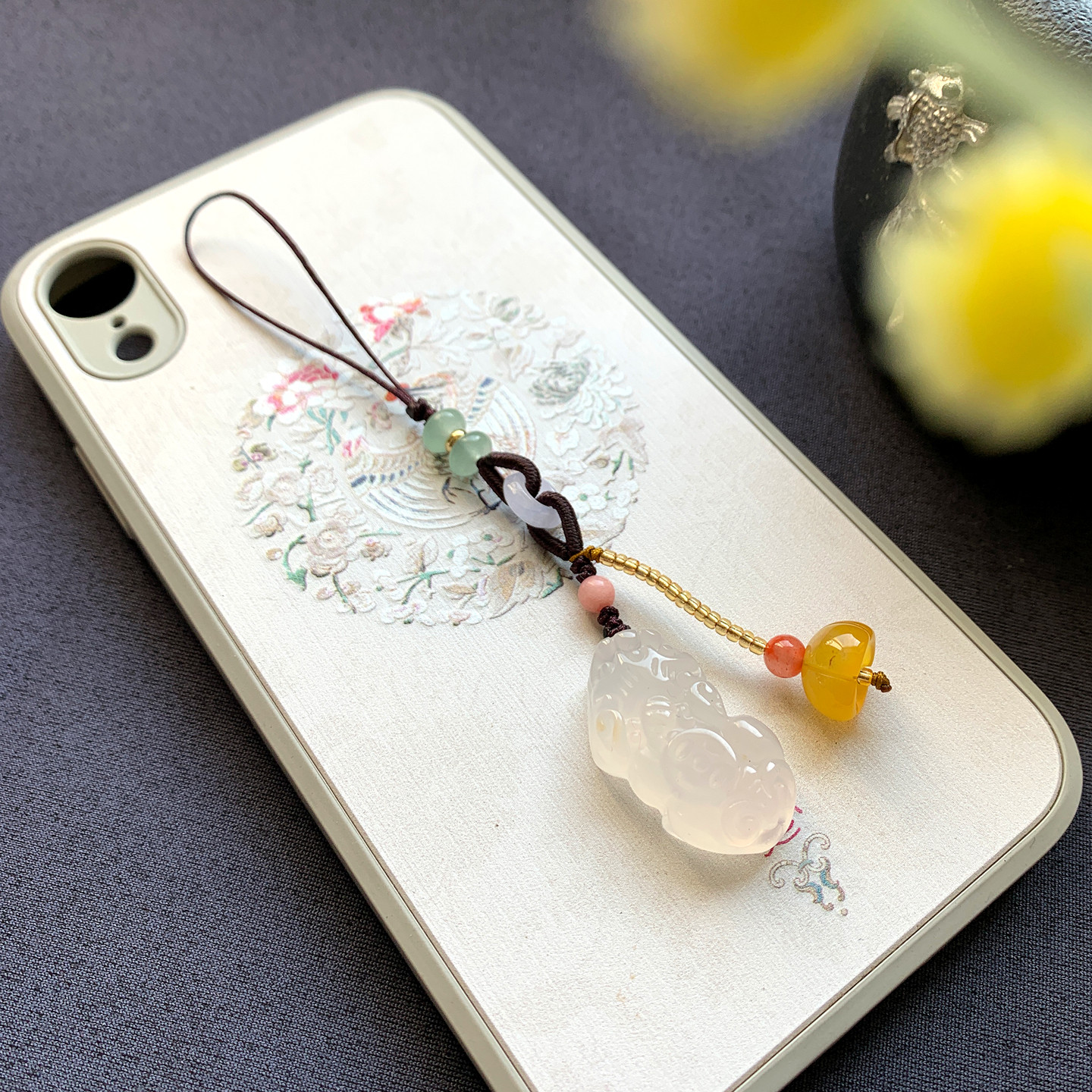 新品玉髓招财貔貅手机链挂件玉石玛瑙桂花手机挂饰车钥匙扣包挂饰