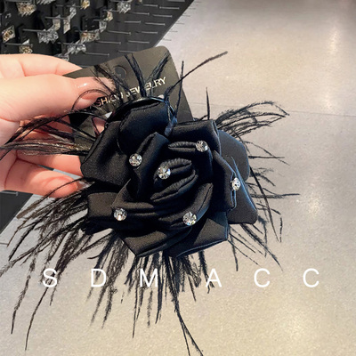 法式氛围感布艺花朵抓夹优雅气质显发量羽毛后脑勺盘发中号鲨鱼夹