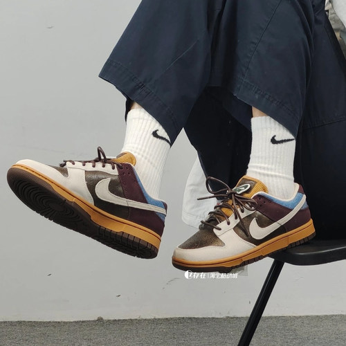 Nike/耐克 Dunk Low 女子低帮运动休闲百搭潮流板鞋 HM0987-200