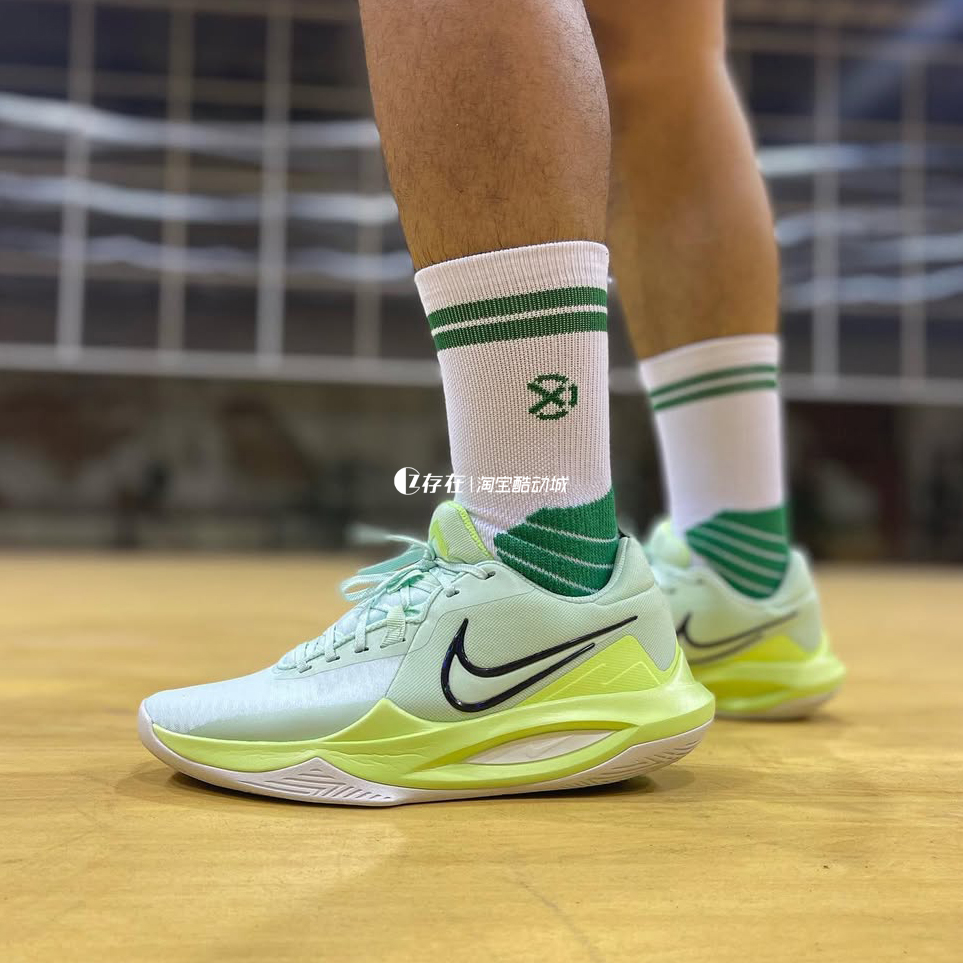 Nike/耐克轻便运动实战篮球鞋