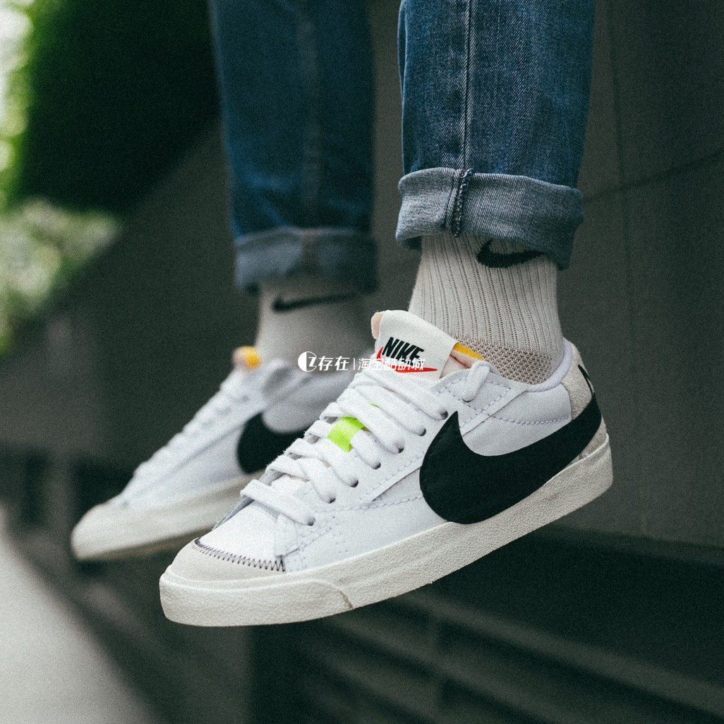 Nike/耐克复古男女低帮休闲板鞋