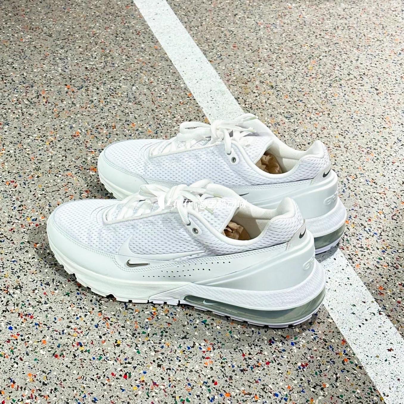 Nike/耐克男透气运动跑鞋