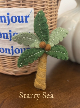 小众椰树包挂大号尼泊尔进口手工羊毛毡卡通车挂绿色挂件网红潮女