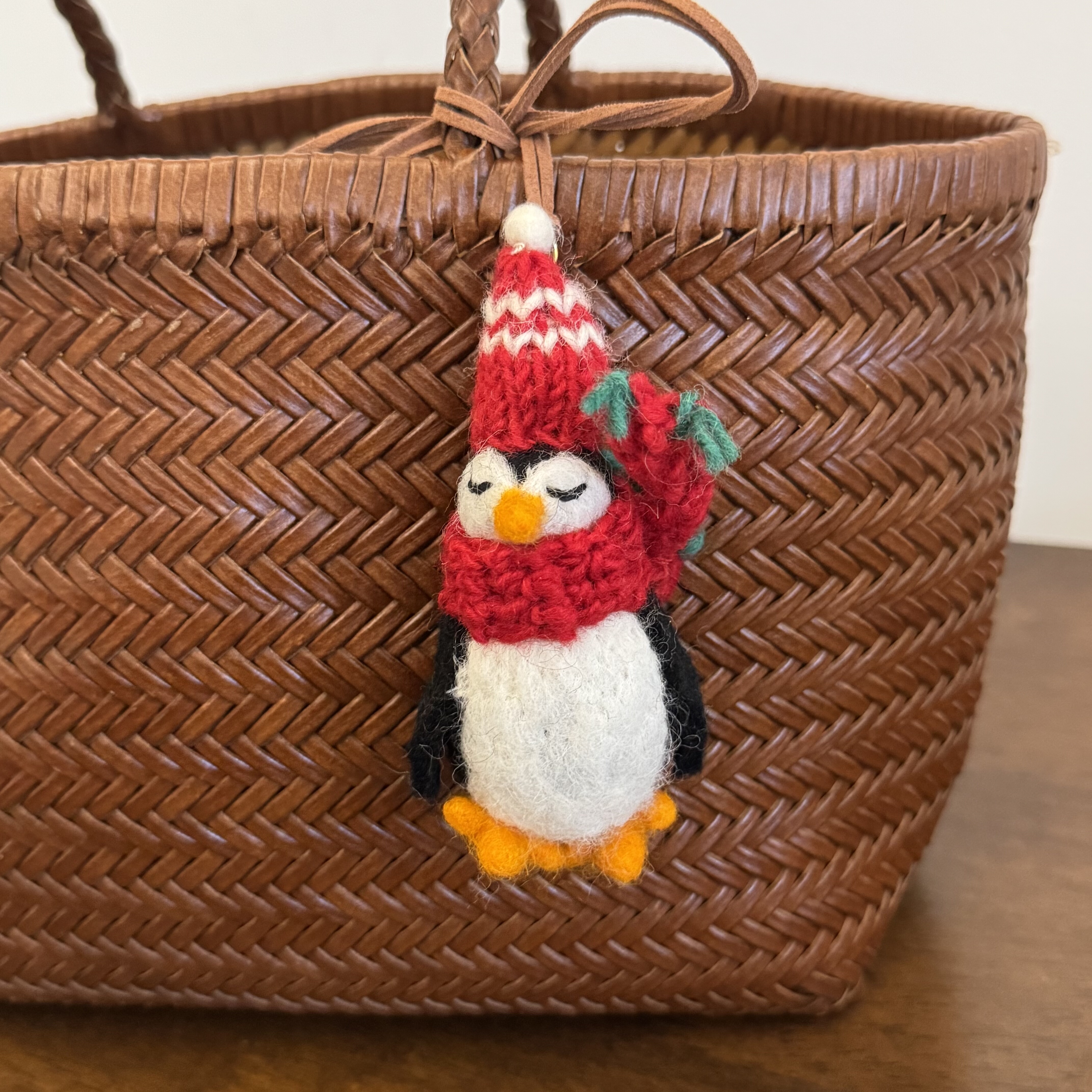 尼泊尔手工羊毛毡可爱企鹅包包挂件情侣钥匙扣小玩偶汽车挂饰,服饰配件/皮带/帽子/围巾,包挂件,淘宝优惠券,粉丝福利购,淘宝优惠卷