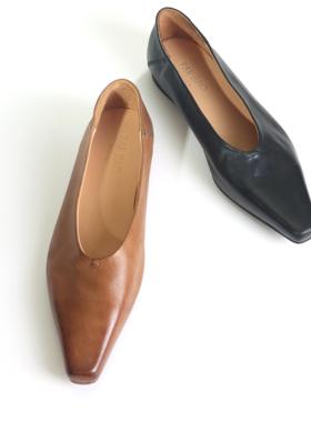 马皮法式气质V口女巫鞋奶奶鞋配裙子不累脚软皮平底单鞋XBH8089-1