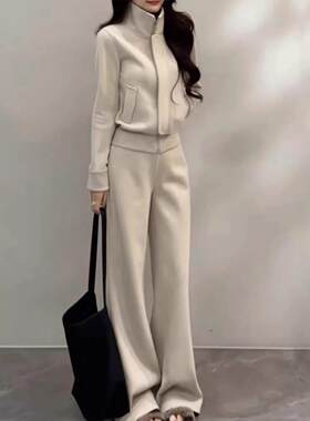 韩版辣妹休闲运动套装女2026春季新款正肩显瘦卫衣拖地裤两件套