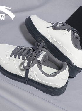 安踏轻程V2经典皮面板鞋男