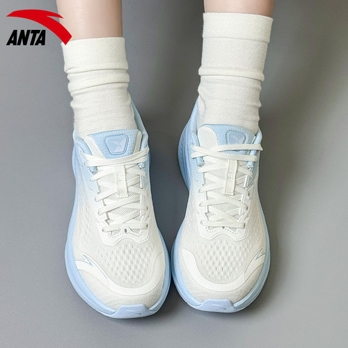 安踏蓝色毒刺运动鞋女