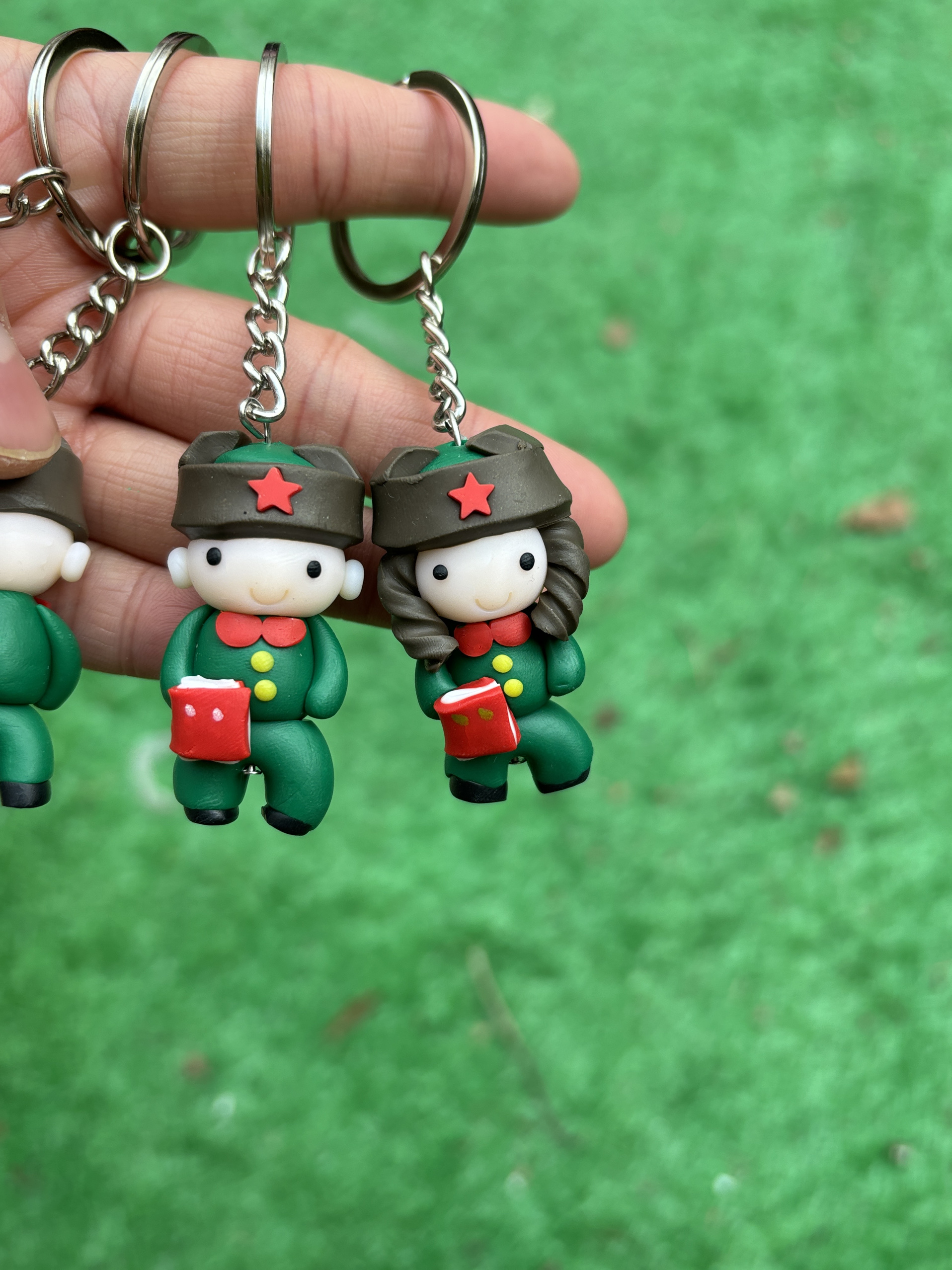 雷锋节 纪念物小吊坠小军人定制钥匙扣清明节车钥匙 挂件