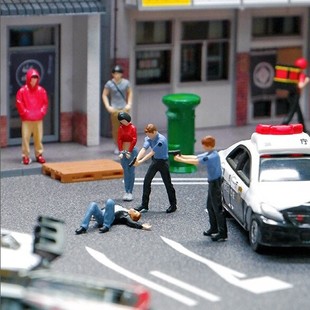 饰微观警察仿真沙盘摆件 64警匪人偶微缩场景模型迷你小人道具装