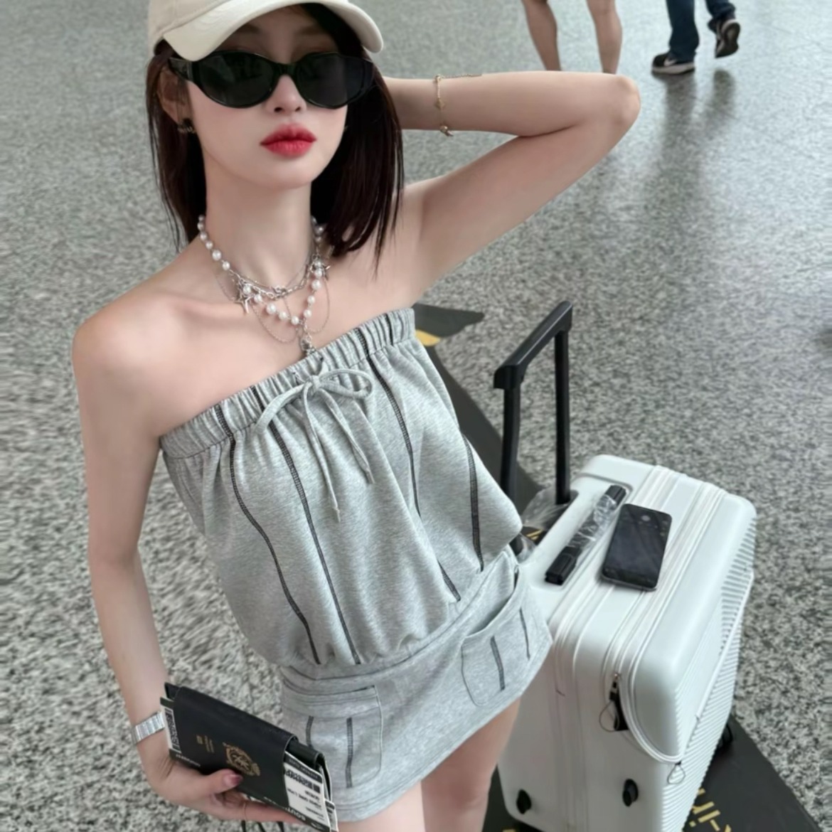 十一家原创设计感抽绳松紧抹胸连衣裙女条纹收腰显瘦短裙
