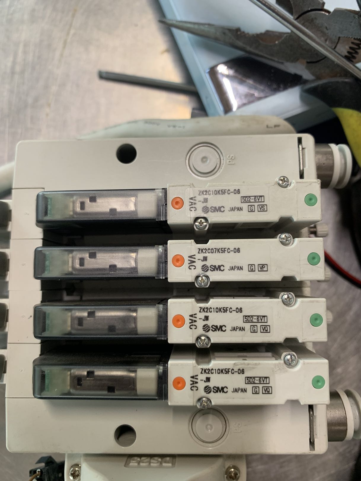 SMC ZK2C10K5FC-06 真空发生器 原装进口 正品 9新