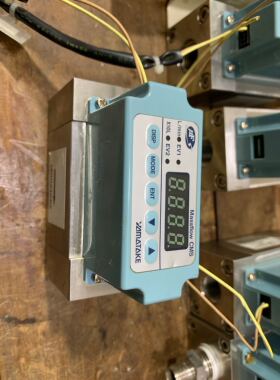 YAMATAKE CMS200BTTN2000D0 流量计 液体用 200L/min 进口原装