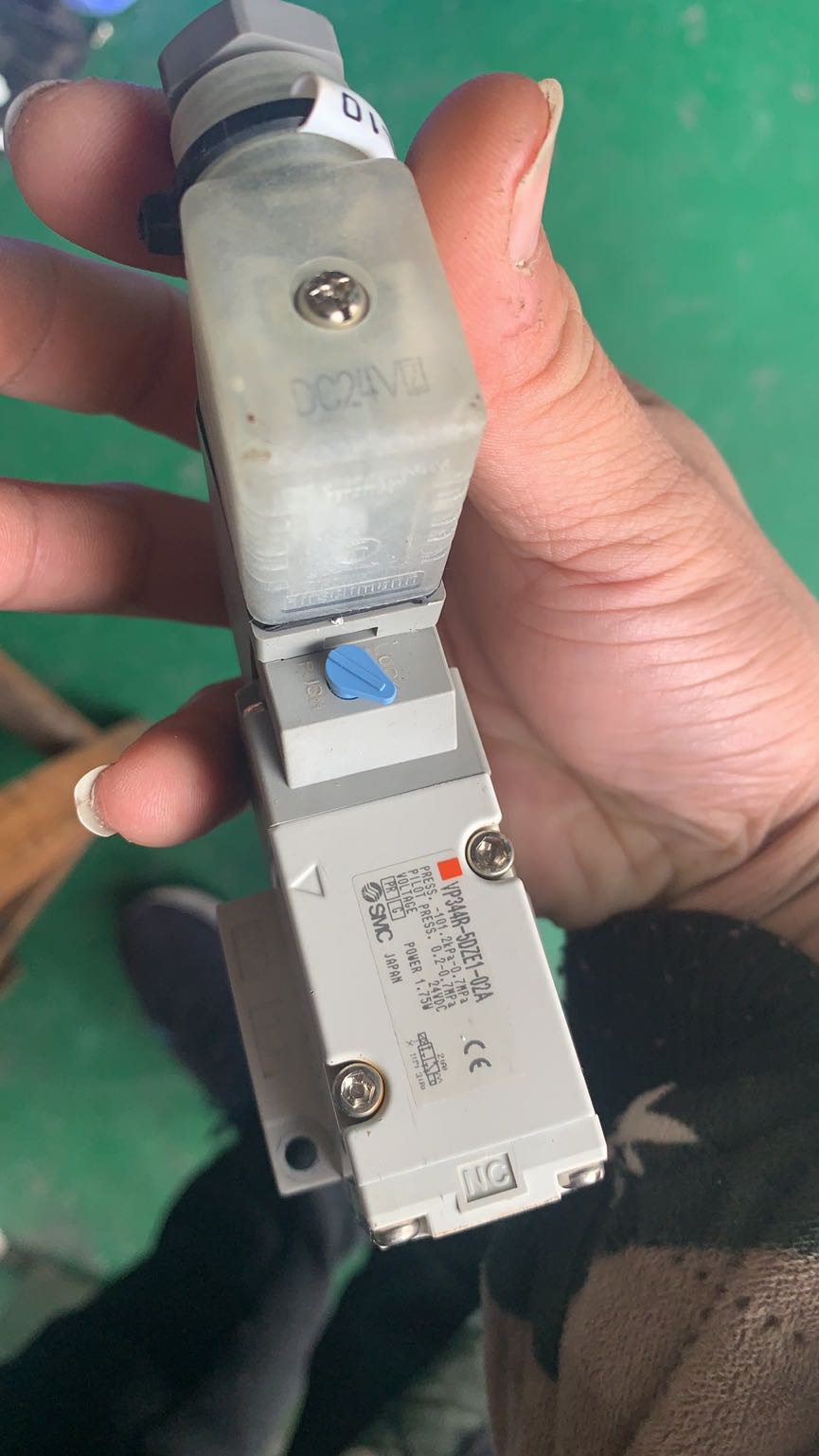 VP344R-5DZE1-02A 电磁阀 真空阀 原装正品 95新