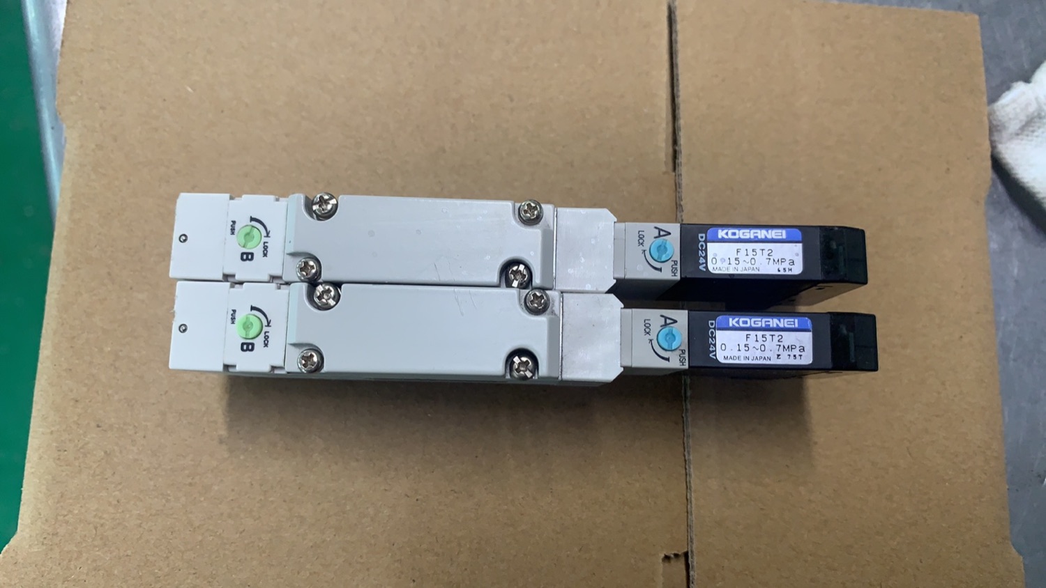KOGANEI F15T2电磁阀 阀岛 7个一组 F15T1 F10T1 F10T2 拆机件