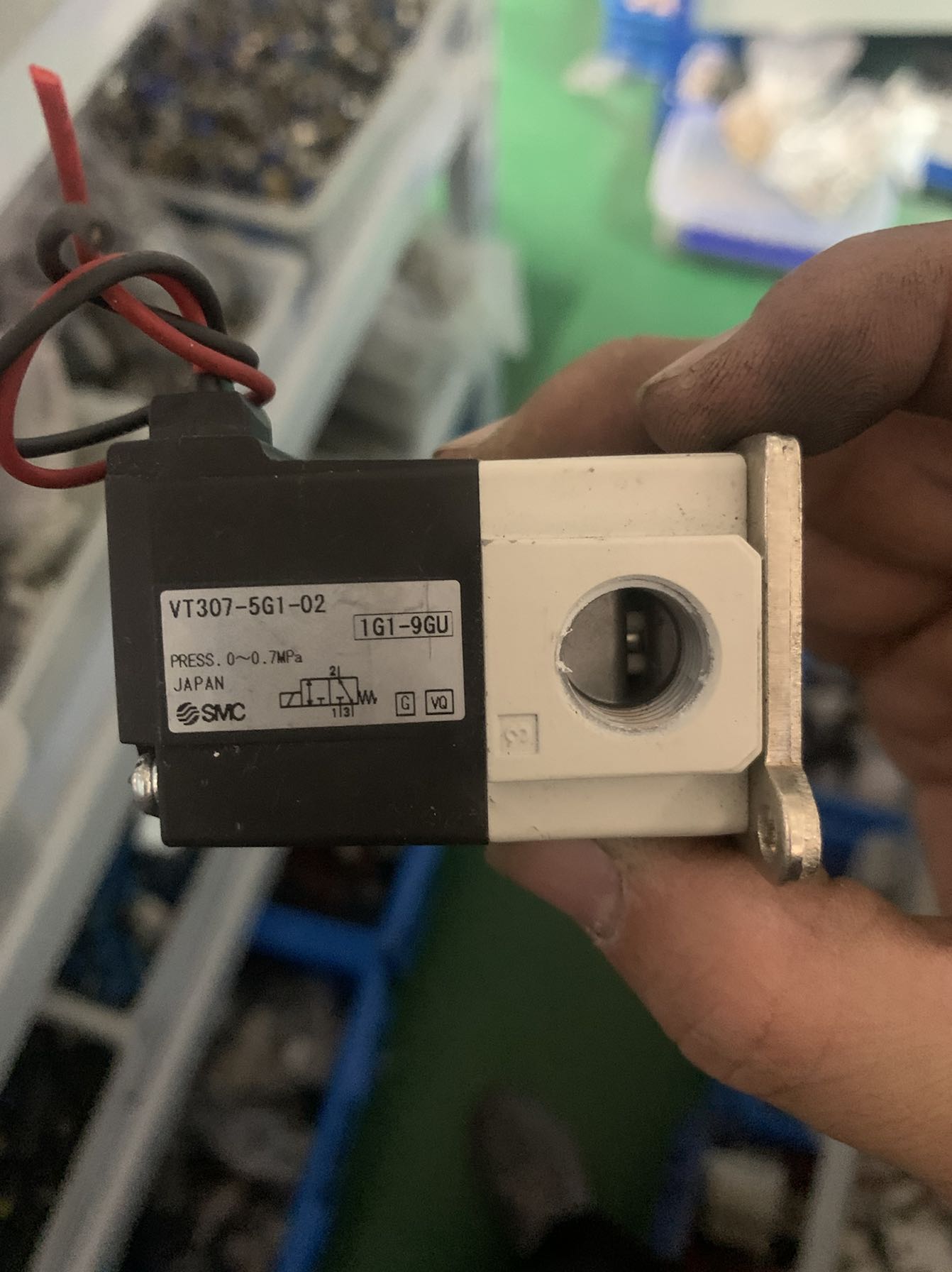VT307-5G1-02 /01/5DZ /V电磁阀 原装正品 9新正品 非高仿