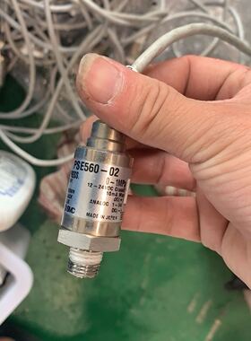 SMC PSE560-02 压力传感器  9新 线长1米多  包好