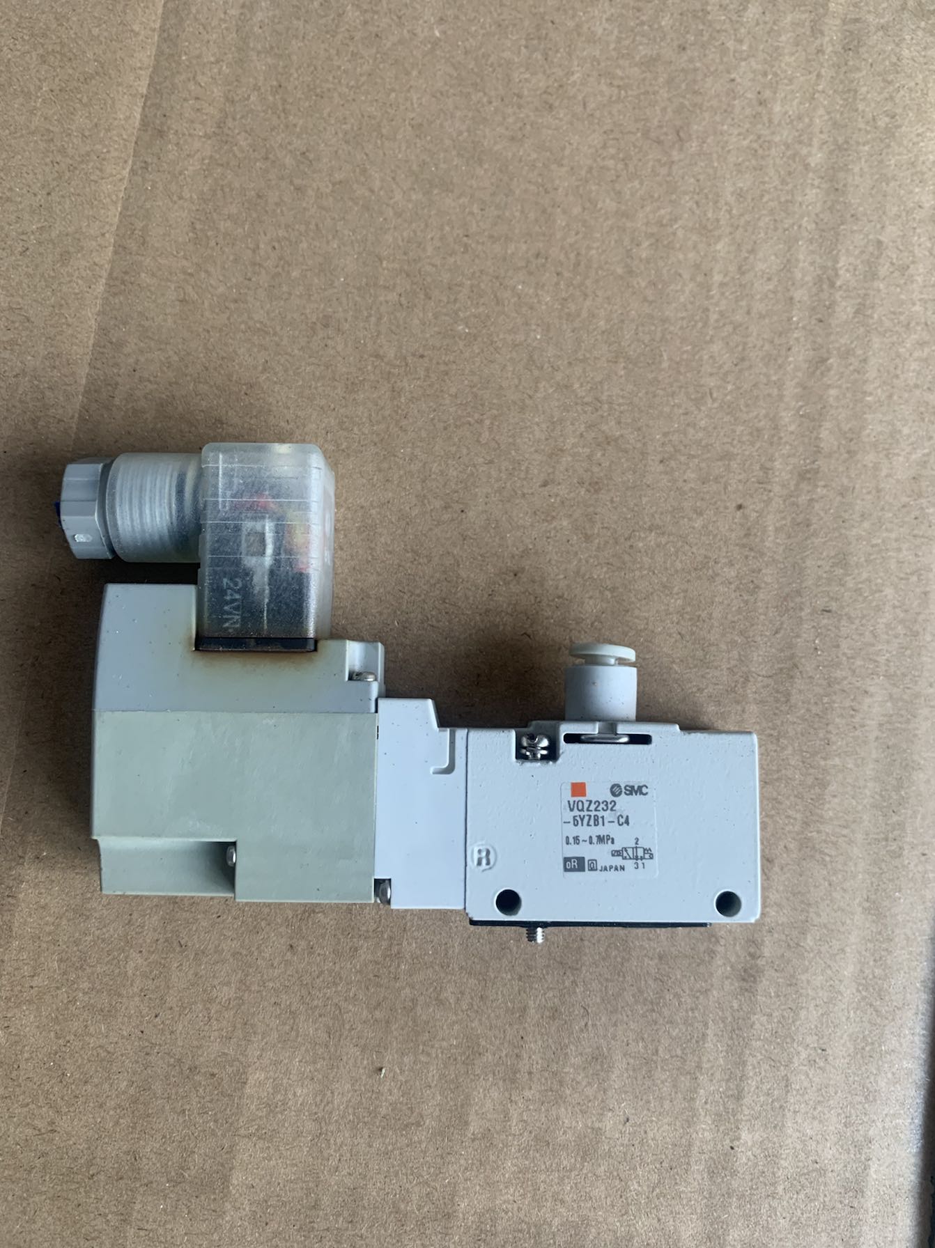 SMC VQZ232-5YZB1-C4 /5L0Z/5G 电磁阀 原装进口正品 拆机件