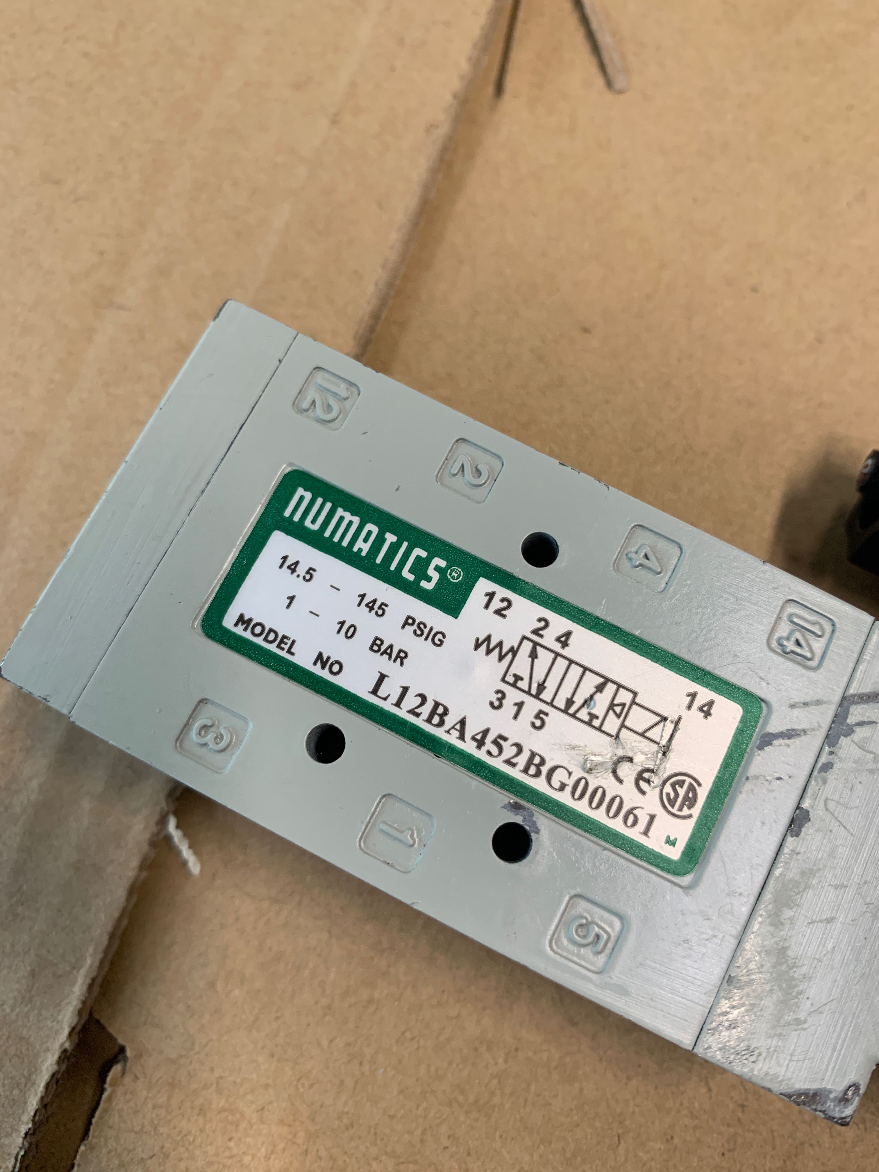 NUMATICS L12BA452BG00061 电磁阀 226-749B 功能包好