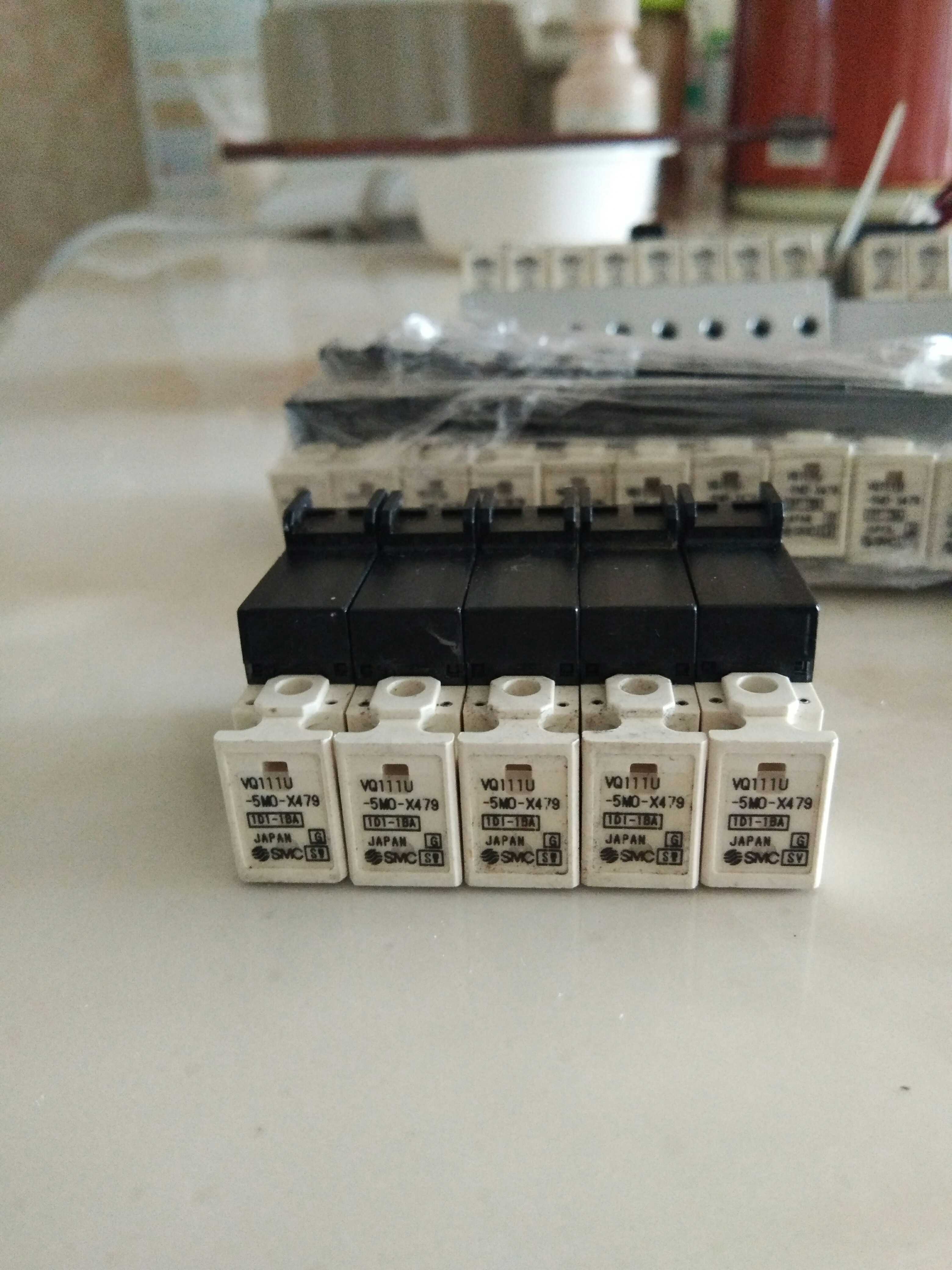 SMC VQ111U电磁阀 松下贴片机专用 原装进口拆机件