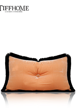 中古风样板间高级感橙色丝绒黑色流苏沙发拉扣腰枕女孩房床上靠垫