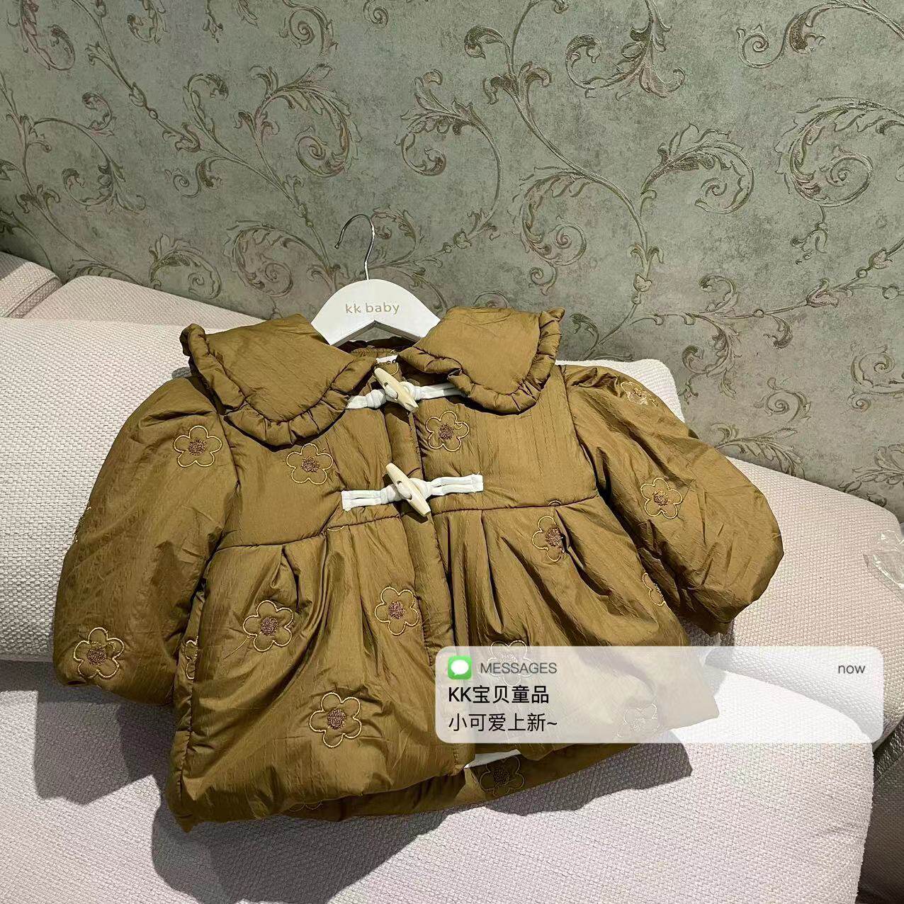80-120小中童23冬女童洋气可爱时尚休闲花朵翻领加绒外套棉服棉袄