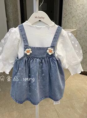 23春小中童女童洋气可爱时尚弹力白色打底衫小花牛仔背带裙套装