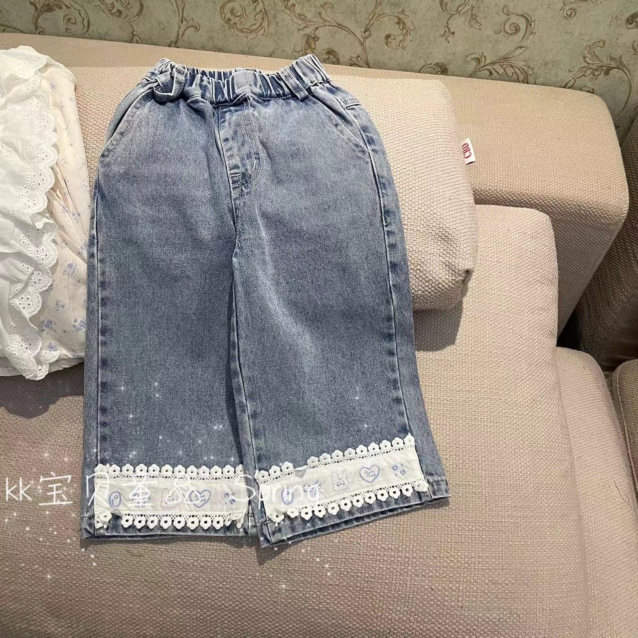 90-130女童刺绣花边直筒牛仔裤