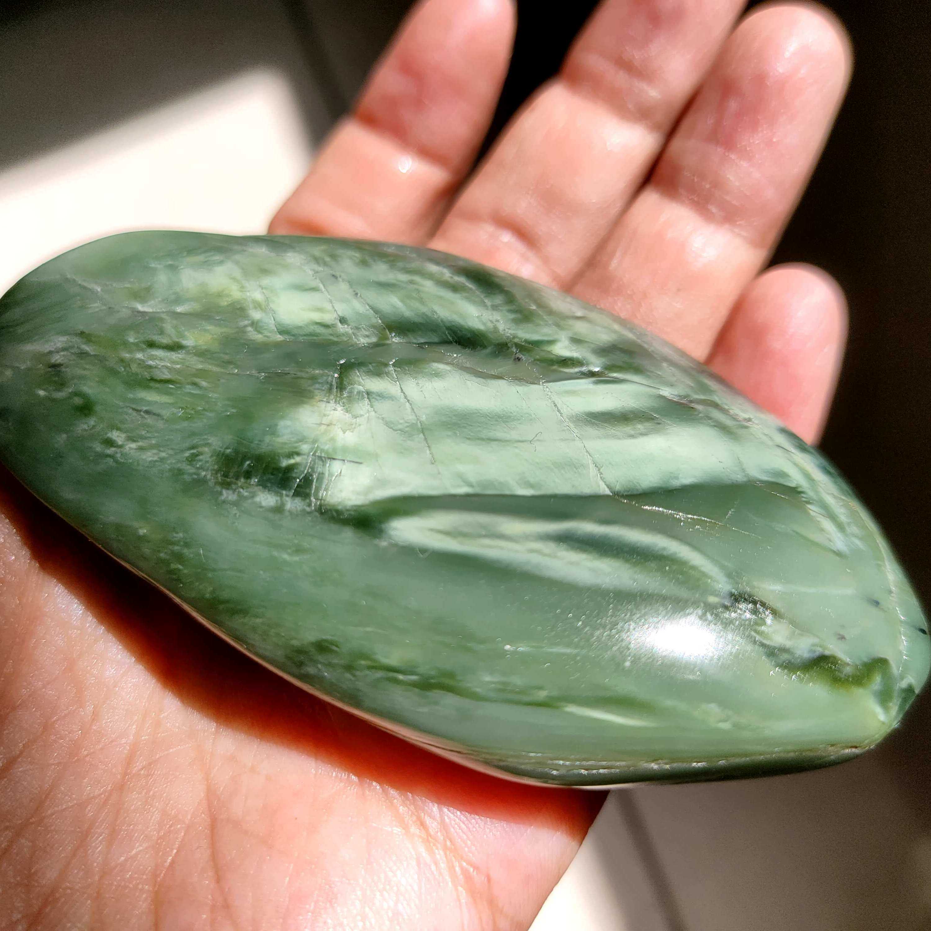 90g新疆和田玉籽料原石 天然沙枣青青玉把件猫眼儿把件新疆和田玉